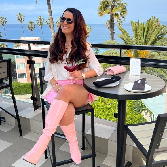 Shoes - Pink boots 💕